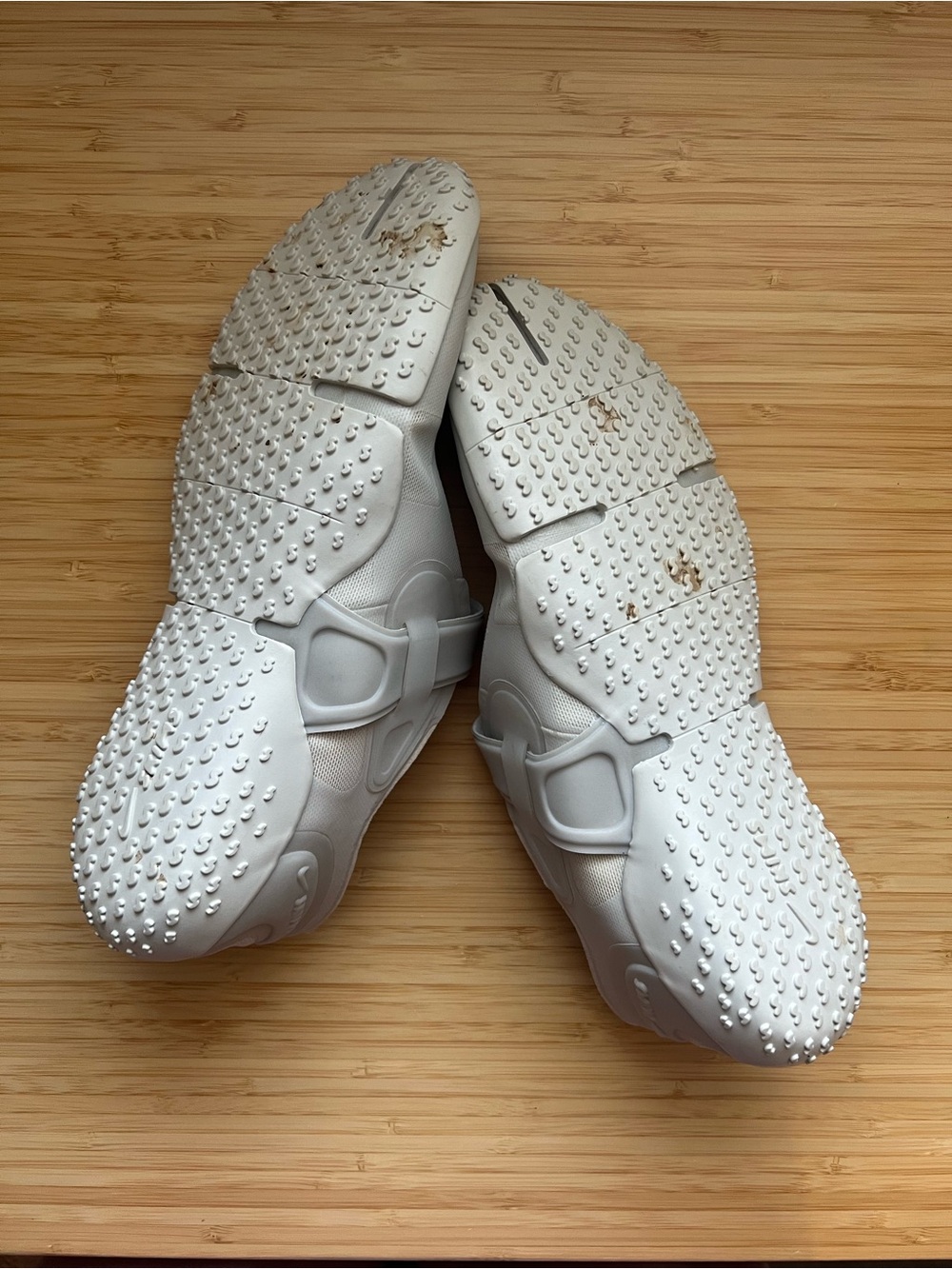 Nike Skims Rift Mesh - Picture 5 of 6